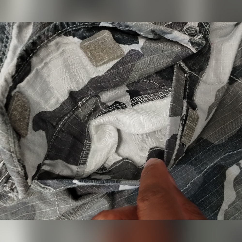 โขEcko Unltd Shorts Mens 48 Gray Snow Camo Camouflage Ripstop Cargo Casual Y2K - Picture 6 of 10